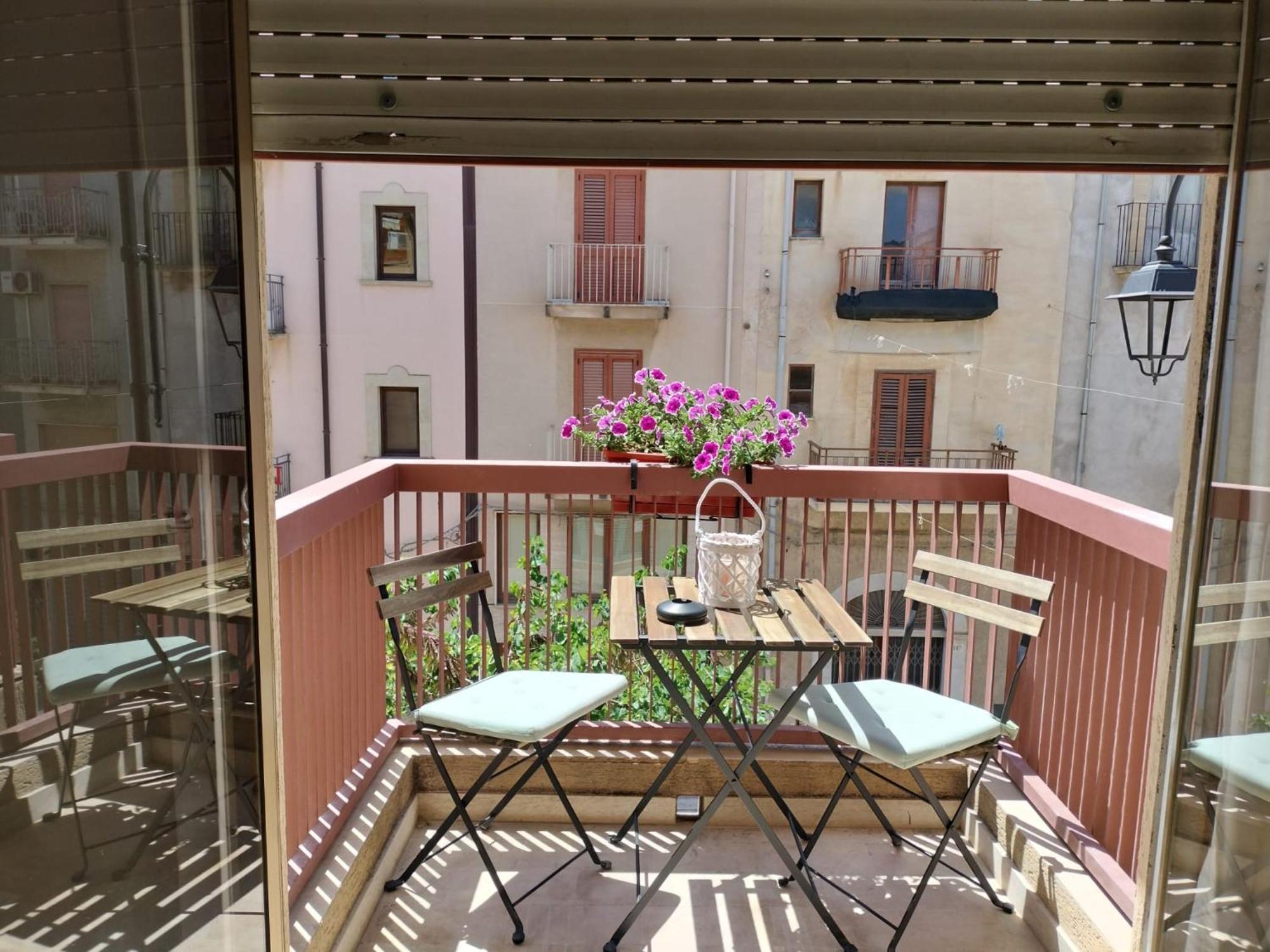 D&P Suites 1 Salemi Esterno foto